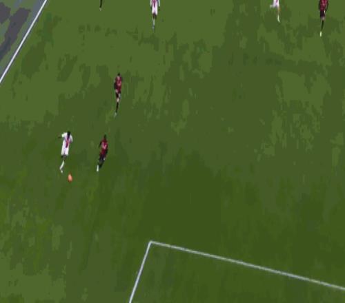 鹿晗为學校,足球賽場加,油鼓劲,龙8国际官网,龙8国际品牌,龙8国际精彩,龙8国际